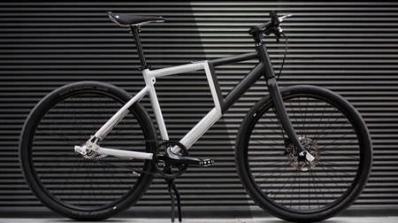 折り畳みに見えない折り畳み自転車、Kruschhausen Cyclesの「Fiiz」 ― ダイヤモンドフレーム、真っ二つ