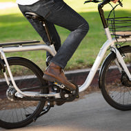 電動アシストカーゴバイク「CAPACITA」 ― 日本の子乗せ自転車に似てる？