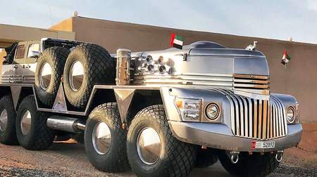 世界最大の“ニコイチ”かも？ － “世界最大のSUV”を謳う「Dhabiyan」