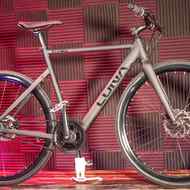 過去最高にステルス ― 電動アシストに見えない電動アシスト自転車「Luna Fixed Stealth Ebike」