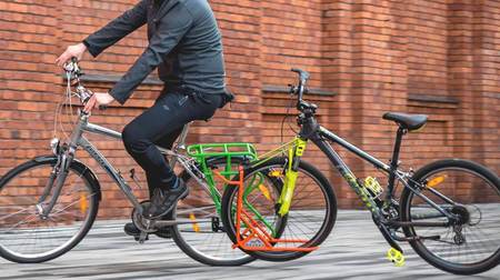 自転車で自転車を牽引できるExozox「BIKE PLATFORM」