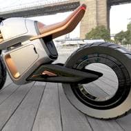 ウルトラキャパシタを装備した電動バイク「NAWA Racer」―1回の充電で300キロ走れる