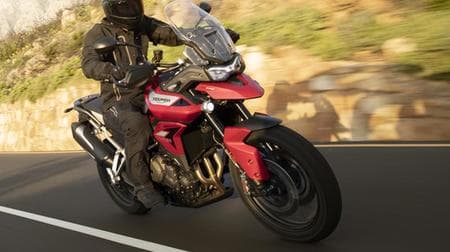 トライアンフ新型「TIGER 900」発表－007シリーズ最新作に登場するバイク、158万円から