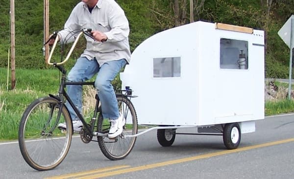 自転車で牽引するキャンピングカー「Bicycle Camper」